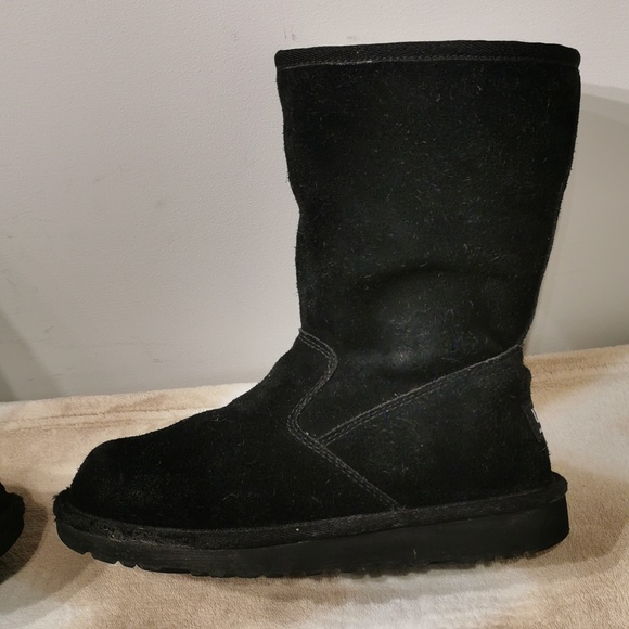 UGG Australia boots - Picture 3 of 8